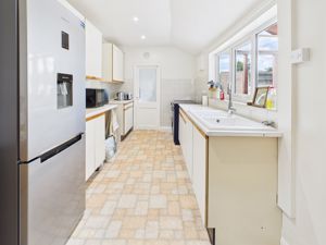 Kitchen- click for photo gallery